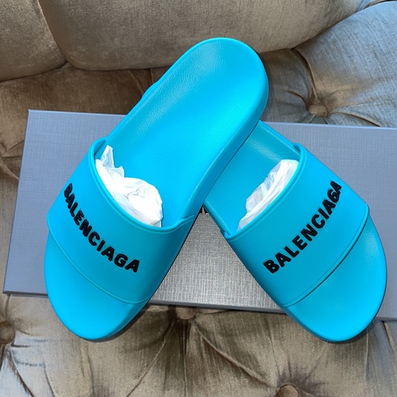 New BALENCIAGA poolside slides - Picture 9 of 11